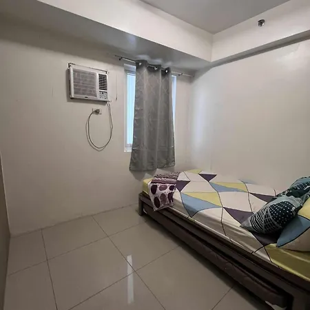 2 Rooms 1 Unit By Metro Staycation